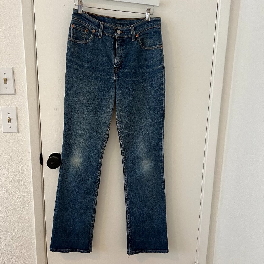 Vintage Levi's 517 size JR. 7 in Medium Wash